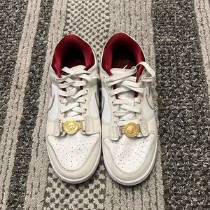 Women's dunks